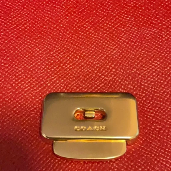 Authentic Coach Red Shoulder/Crossbody Bag - Picture 14 of 16